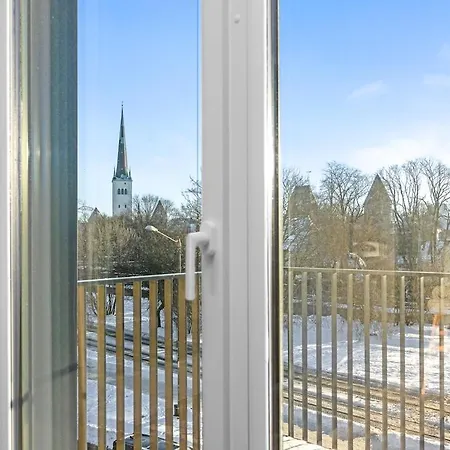 Apartment New Modern Center With Old Town Views *