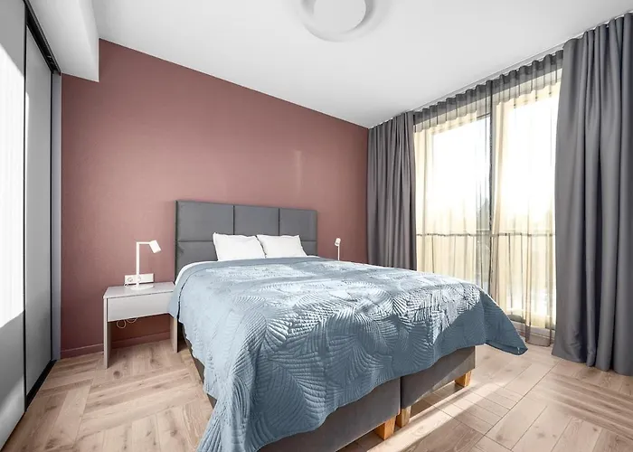 New Modern Center With Old Town Views