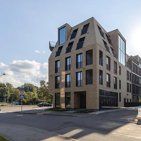 Apartment New Modern Center With Old Town Views